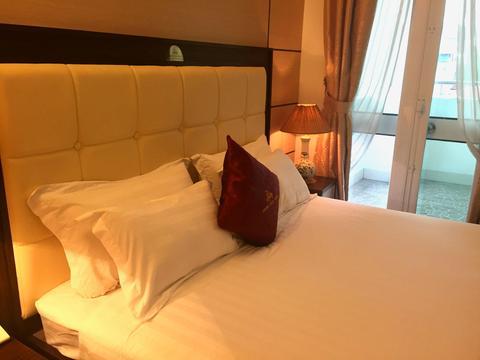 Golden Cyclo Premier Hotel Powered by Fave