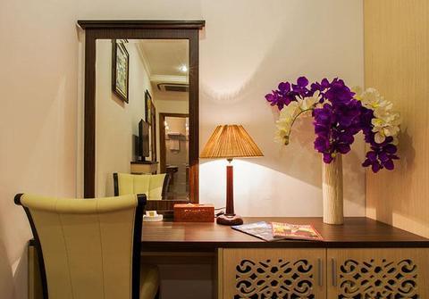 Golden Cyclo Premier Hotel Powered by Fave