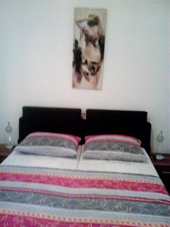 Inchy Accommodation