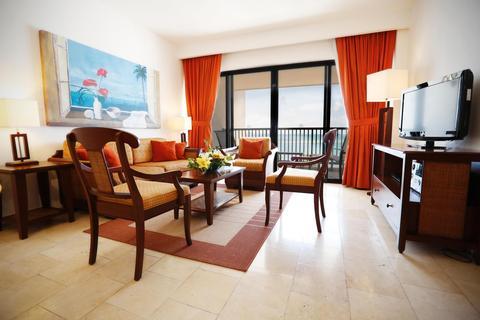 The Royal Cancun All Suites Resort