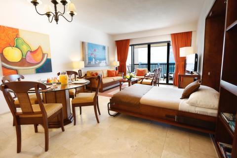 The Royal Cancun All Suites Resort