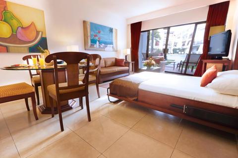 The Royal Cancun All Suites Resort
