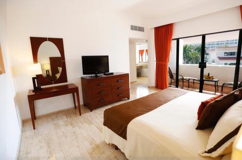 The Royal Cancun All Suites Resort