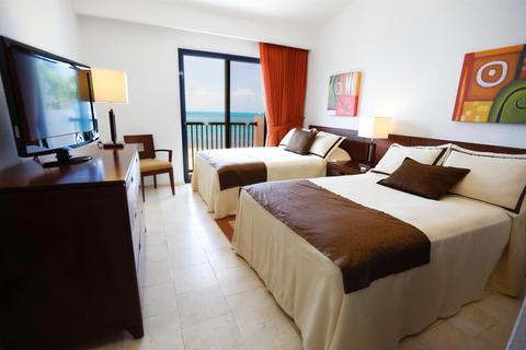 The Royal Cancun All Suites Resort