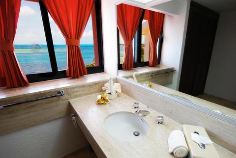 The Royal Cancun All Suites Resort