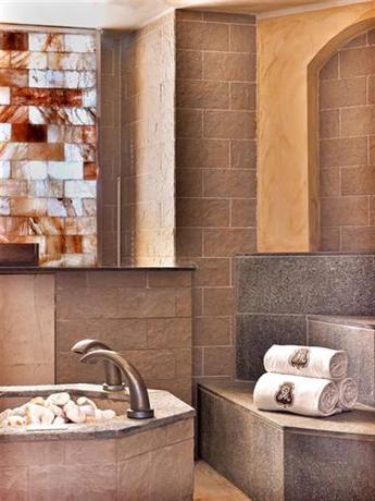 The St Regis Mardavall Mallorca Resort
