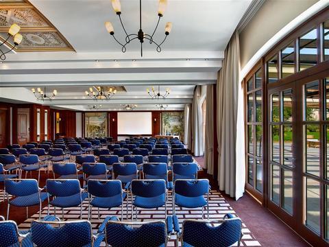 The St Regis Mardavall Mallorca Resort