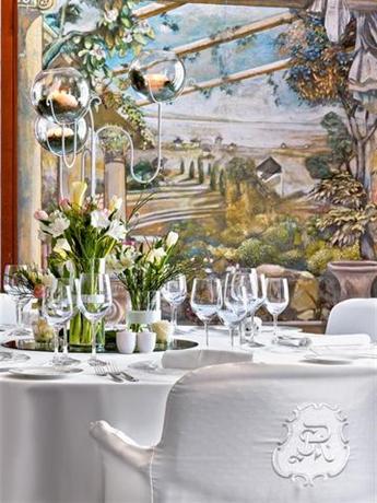 The St Regis Mardavall Mallorca Resort
