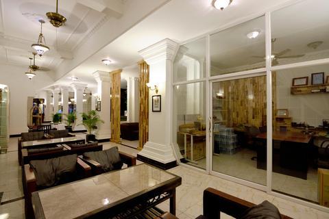 Le Grand Palais Boutique Hotel