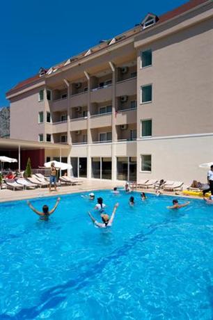 Castle Park Hotel
