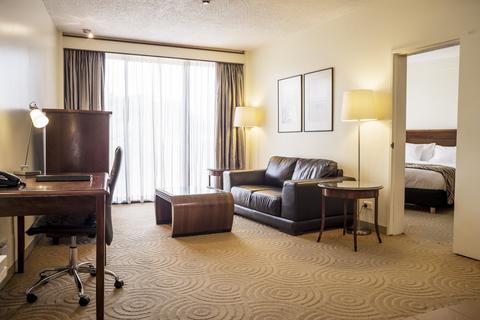 Crown Hotel Port Moresby