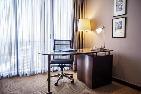 Crown Hotel Port Moresby