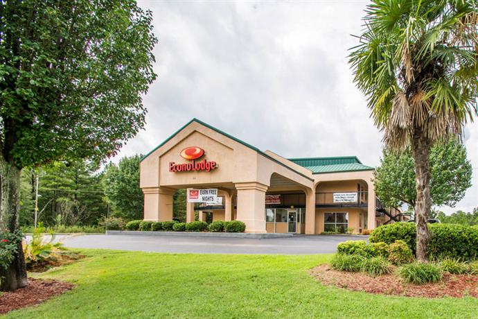 Econo Lodge Troy - dream vacation