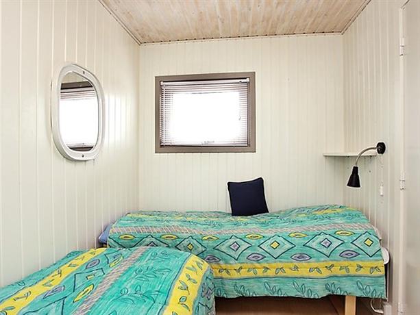 Three-Bedroom Holiday home in Blokhus 2
