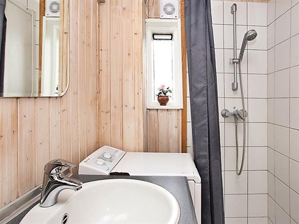 Three-Bedroom Holiday home in Blokhus 2