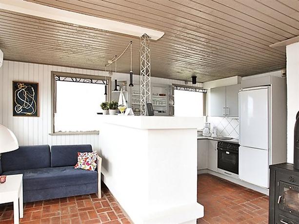 Three-Bedroom Holiday home in Blokhus 2