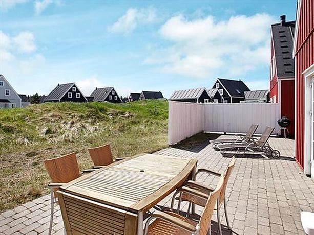 Three-Bedroom Holiday home in Blokhus 6
