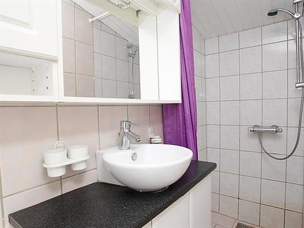 Two-Bedroom Holiday home in Blokhus 6