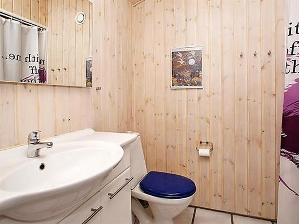 Four-Bedroom Holiday home in Blokhus 1