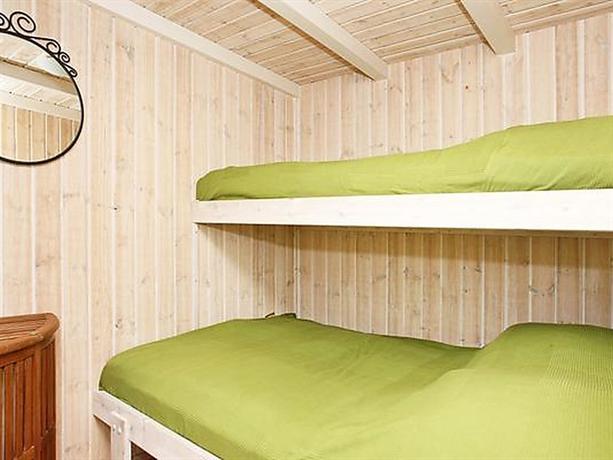 Four-Bedroom Holiday home in Blokhus 2
