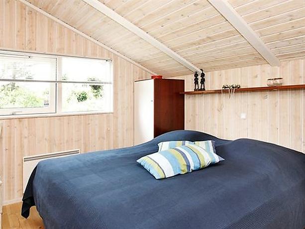 Four-Bedroom Holiday home in Blokhus 2