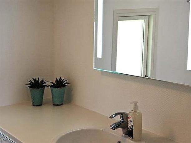 Four-Bedroom Holiday home in Blokhus 3