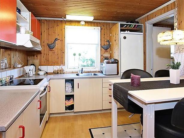 Three-Bedroom Holiday home in Blokhus 16