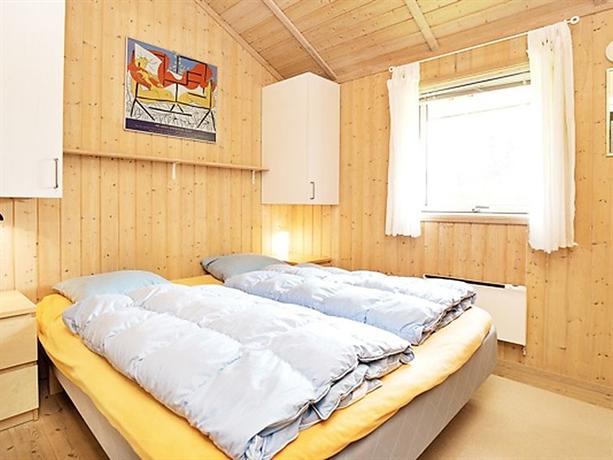 Four-Bedroom Holiday home in Hornbaek Hornbaek Beach Denmark thumbnail