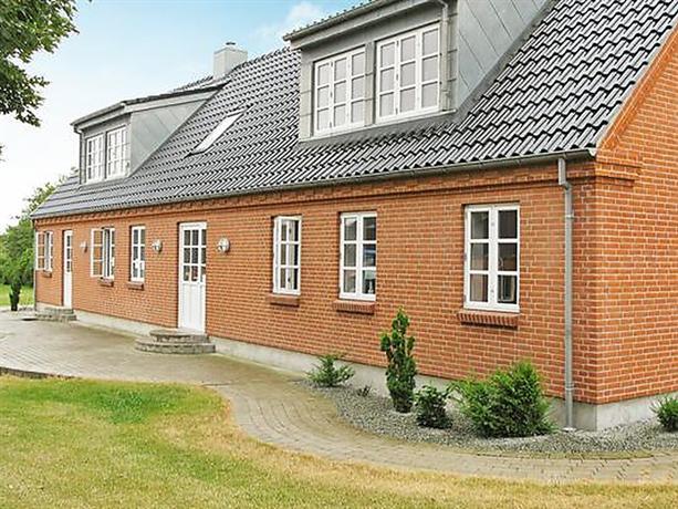 Seven-Bedroom Holiday home in Hurup Thy 2