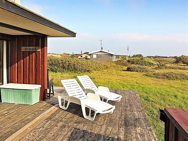 Two-Bedroom Holiday home in Ringkobing 29