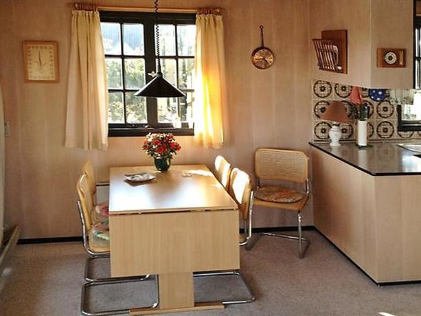 Two-Bedroom Holiday home in Ringkobing 29