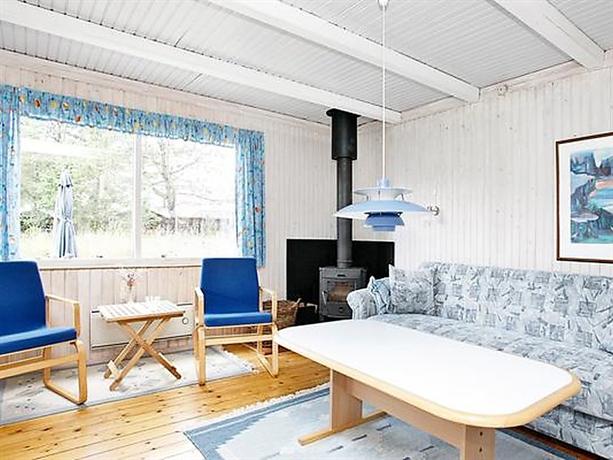 Strandby