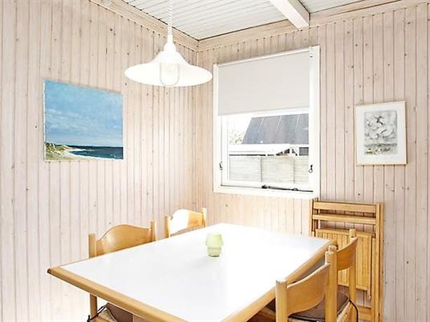 Strandby