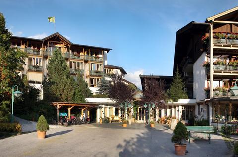 Hotel Eschenhof Bad Kleinkirchheim Nockberge National Park Austria thumbnail