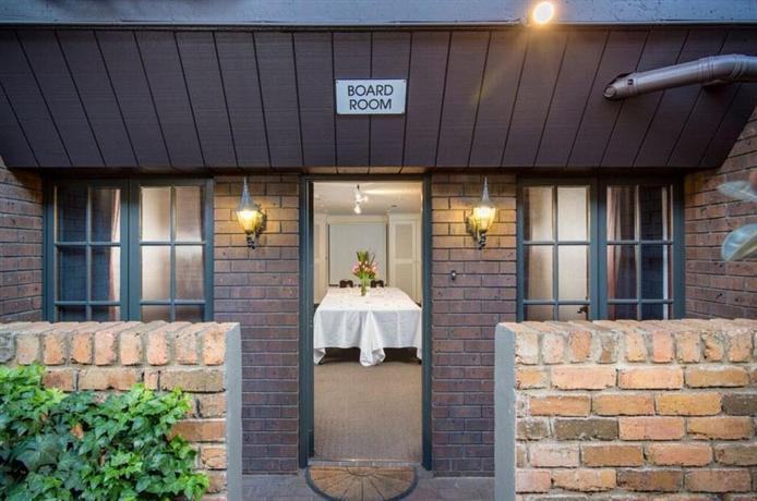 Adelaide Inn Adelaide