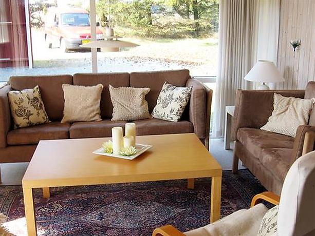 Four-Bedroom Holiday home in Blokhus 3