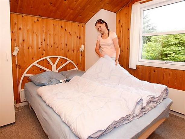 Four-Bedroom Holiday home in Blokhus 4