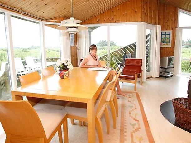 Four-Bedroom Holiday home in Blokhus 4