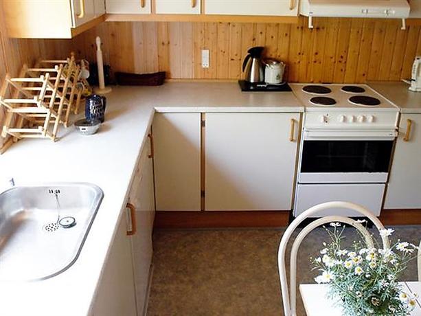 Two-Bedroom Holiday home in Ronne 1