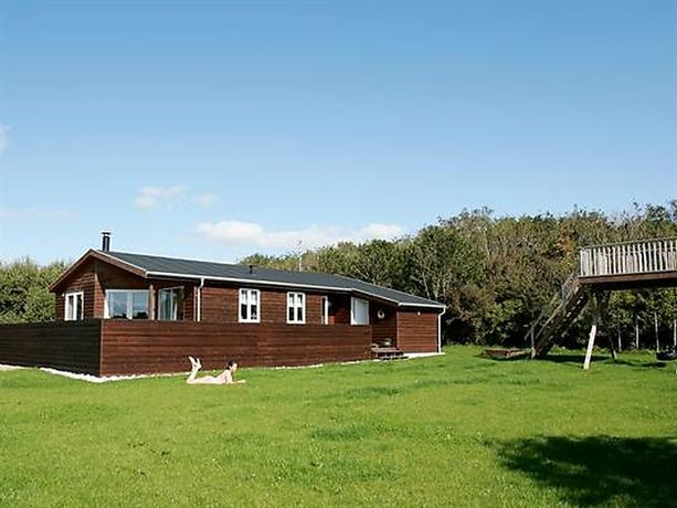 Three-Bedroom Holiday home in Vestervig 3