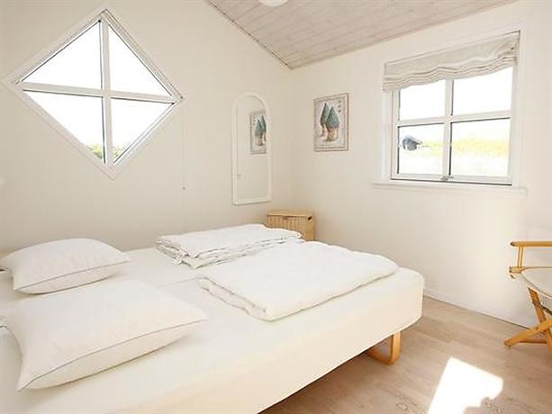 Four-Bedroom Holiday home in Hirtshals 3
