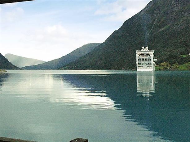 Skjolden