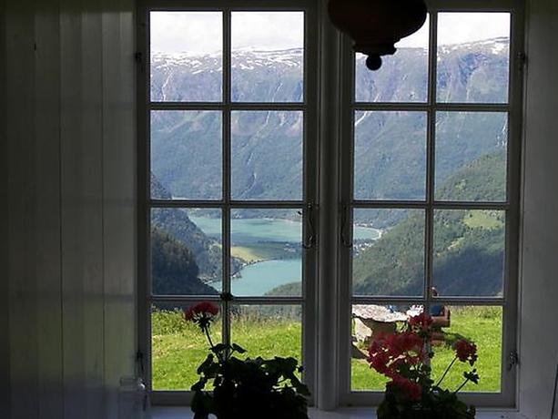 Skjolden