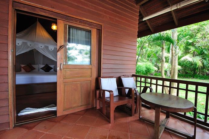 Baan Mai Beachfront Lone Island Phuket
