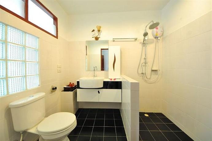 Baan Mai Beachfront Lone Island Phuket