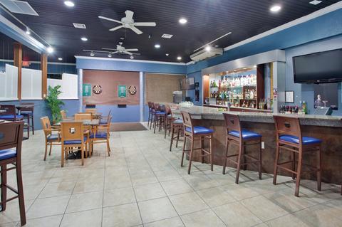 Holiday Inn Resort Grand Cayman 