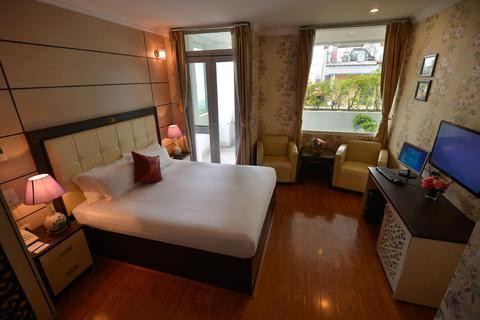 Golden Cyclo Premier Hotel Powered by Fave
