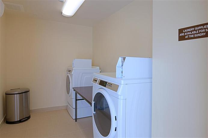 Best Western Plus Miami Airport North Hotel & Suites