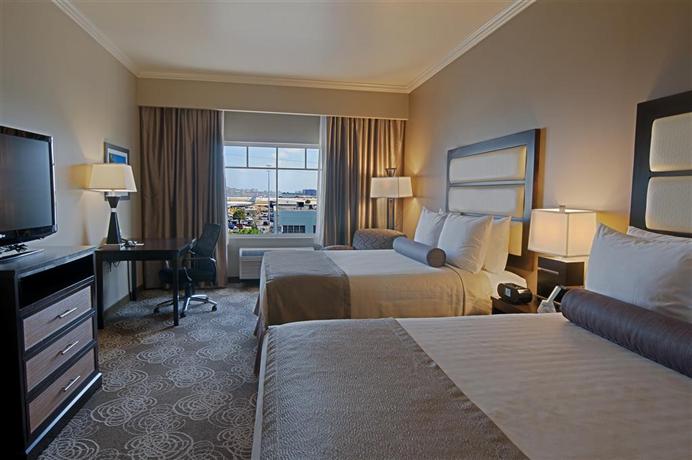 Best Western Plus Miami Airport North Hotel & Suites