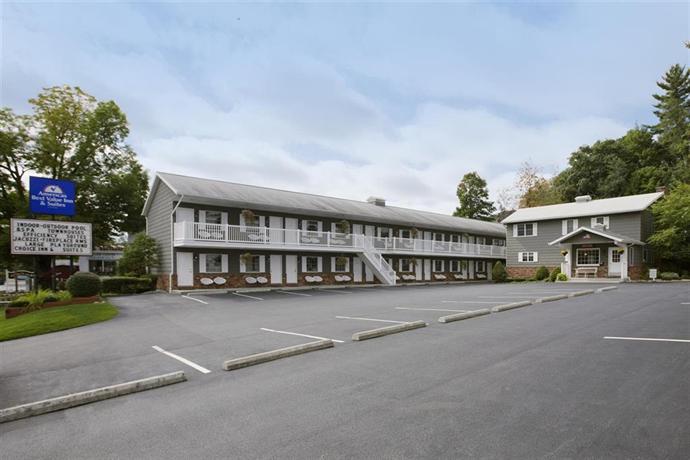 Americas Best Value Inn & Suites Lake George